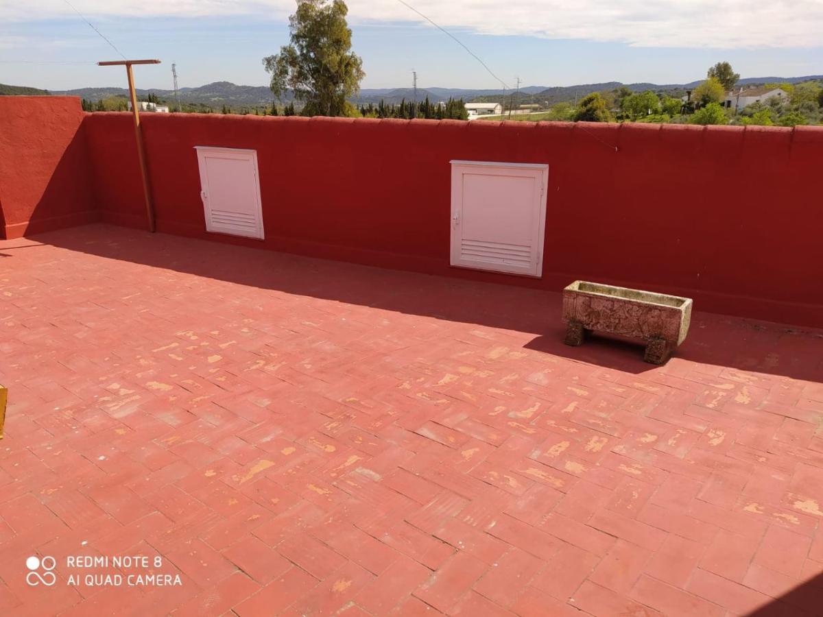 La Casa Del Montero Apartment El Pedroso Luaran gambar